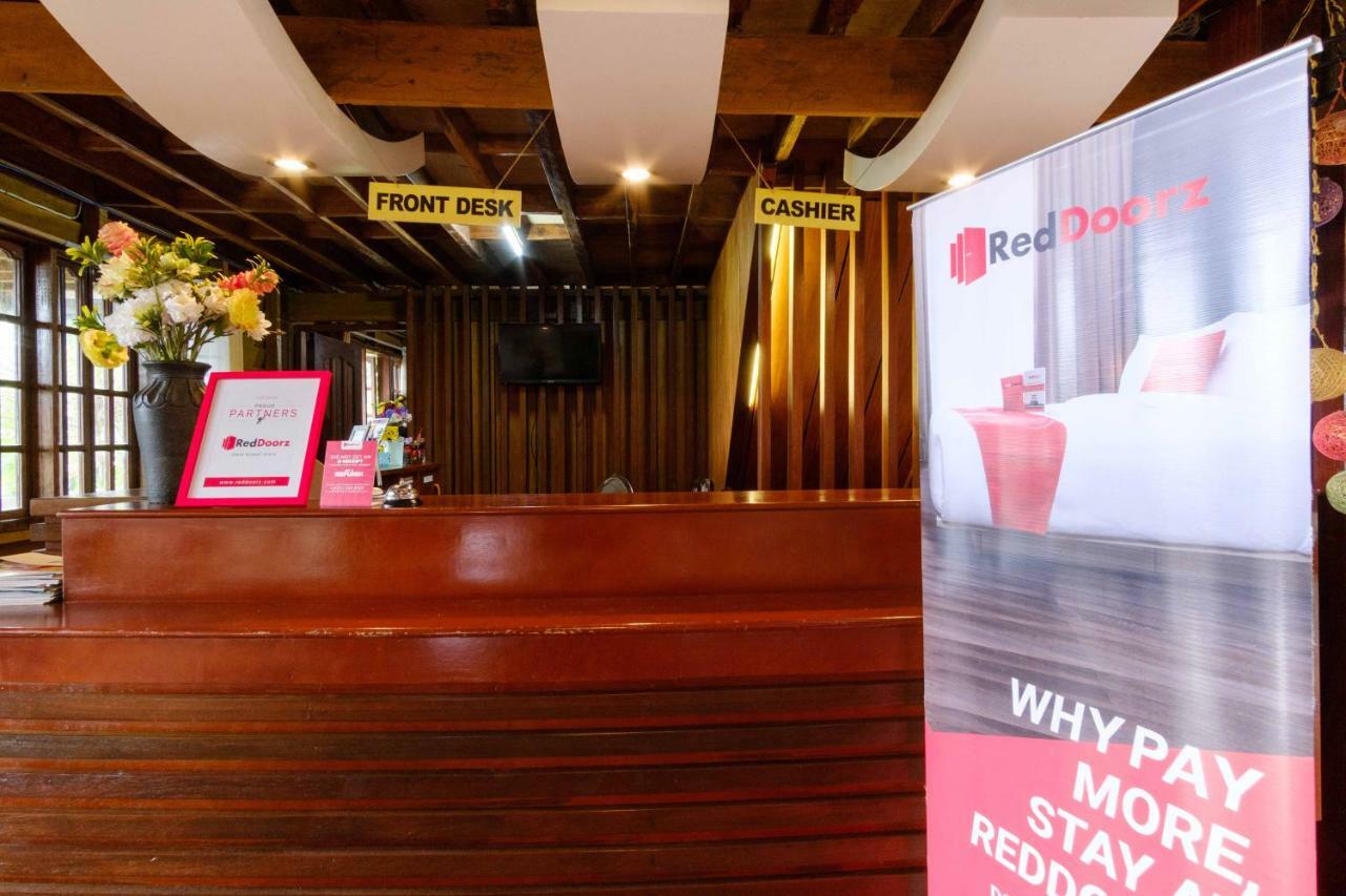 Reddoorz Premium @ Abueg Road Extension Puerto Princesa Exterior foto